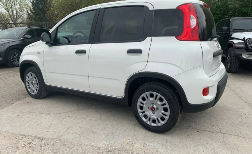 Fiat Panda od ręki , rocznik 2024