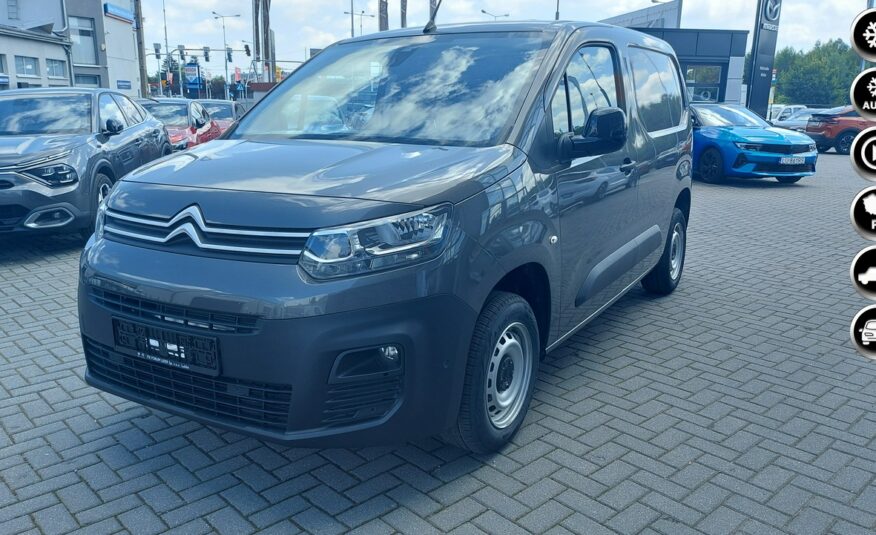 Citroen Berlingo Berlingo Van M benzyna 3 miejscowy ,bogate wyposażenie!